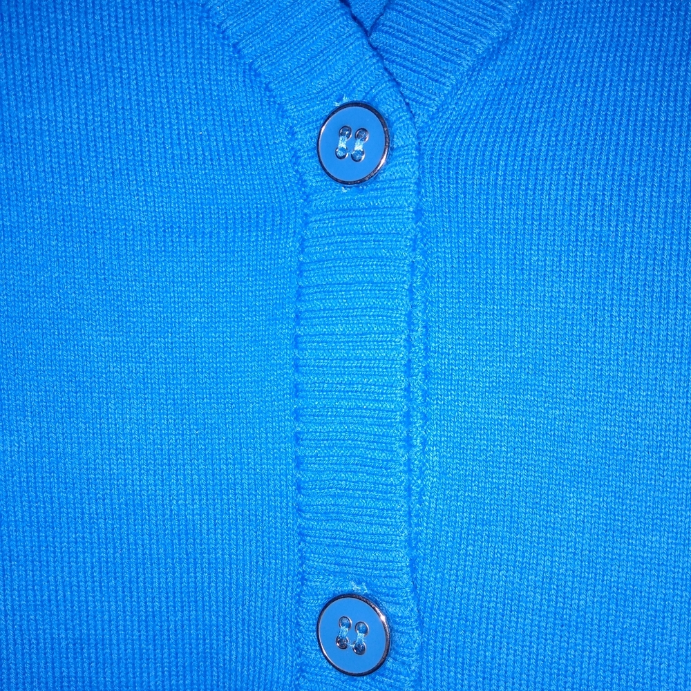d&Co. Beautiful Cardigan.